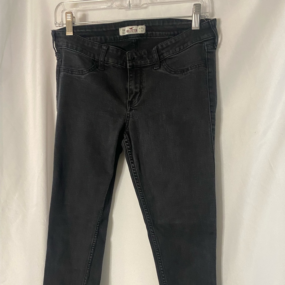 Hollister skinny jeans